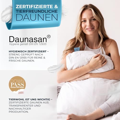 Glückstoff® Daunenkissen 80x80 - Ergonomisches 3 Kammer Kissen für besten Schlafkomfort - Made in Germany